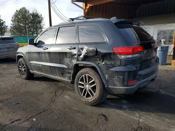 1C4RJFLT3HC690009 2017 JEEP GRAND CHEROKEE - Image 2