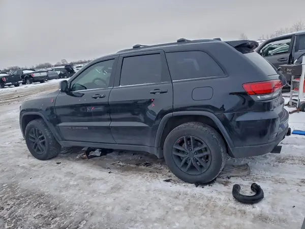 1C4RJFLT3KC674917 2019 JEEP GRAND CHEROKEE - Image 2