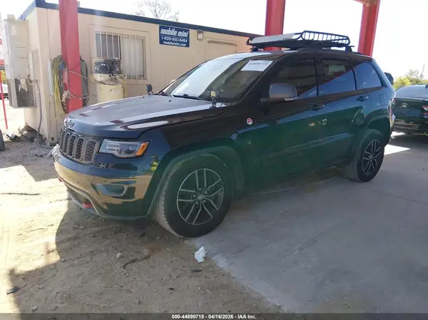 1C4RJFLT4HC642597 2017 JEEP GRAND CHEROKEE - Image 2