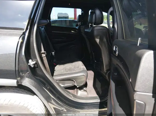 1C4RJFLT4HC642597 2017 JEEP GRAND CHEROKEE - Image 8