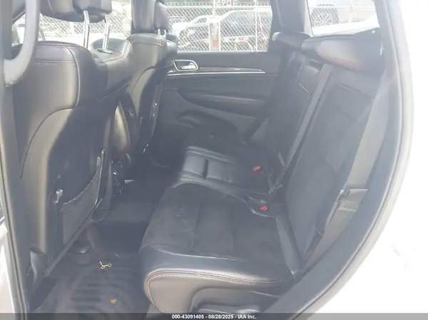 1C4RJFLT4HC761671 2017 JEEP GRAND CHEROKEE - Image 8