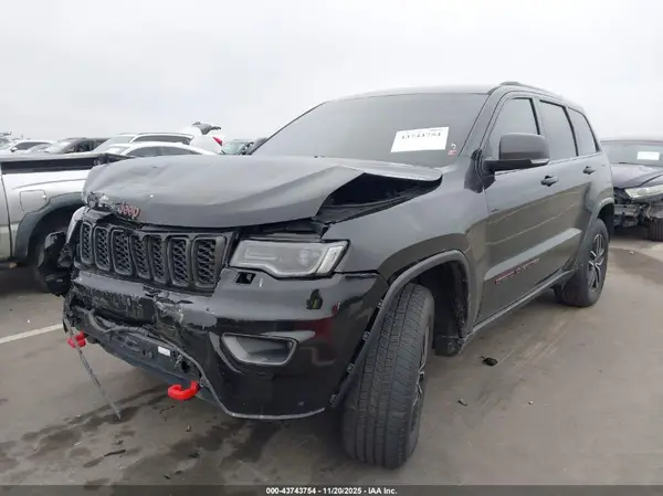 1C4RJFLT4KC726748 2019 JEEP GRAND CHEROKEE - Image 2