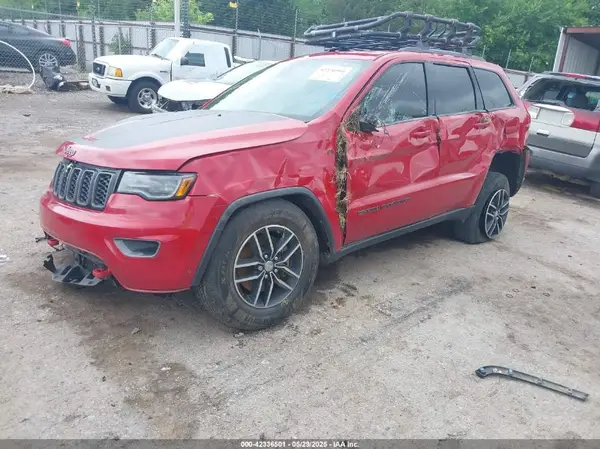 1C4RJFLT5HC635576 2017 JEEP GRAND CHEROKEE - Image 2