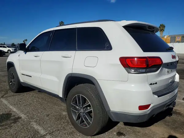 1C4RJFLT5HC812059 2017 JEEP GRAND CHEROKEE - Image 2
