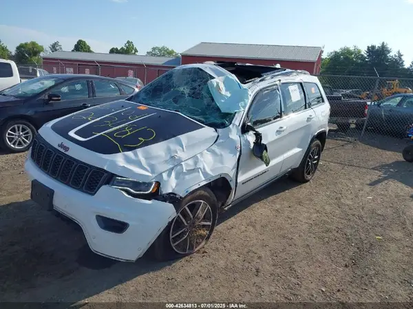1C4RJFLT5KC849653 2019 JEEP GRAND CHEROKEE - Image 2