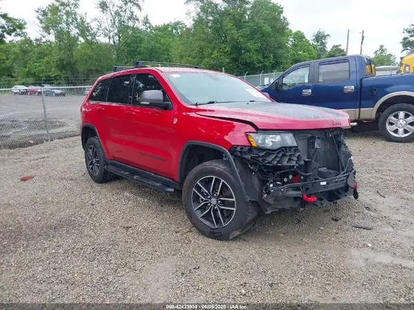 1C4RJFLT6HC940777 2017 JEEP GRAND CHEROKEE - Image 1