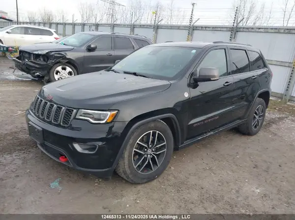1C4RJFLT7HC657689 2017 JEEP GRAND CHEROKEE - Image 2