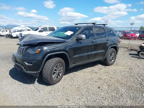 1C4RJFLT7HC754925 2017 JEEP GRAND CHEROKEE - Image 2
