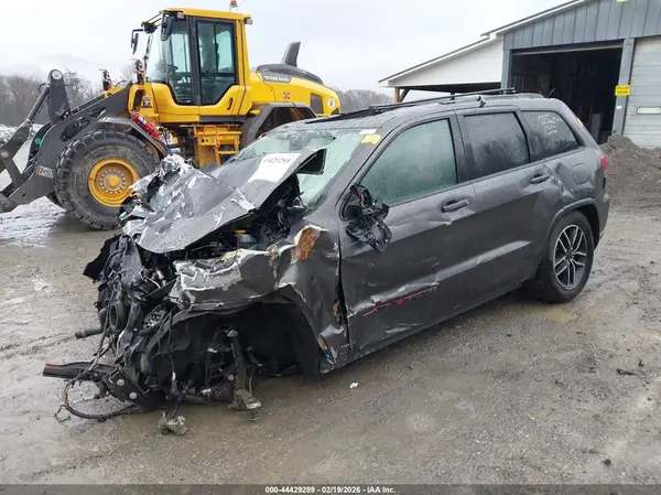 1C4RJFLT7KC674631 2019 JEEP GRAND CHEROKEE - Image 2