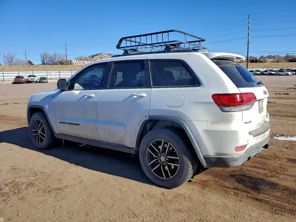 1C4RJFLT8HC642747 2017 JEEP GRAND CHEROKEE - Image 2