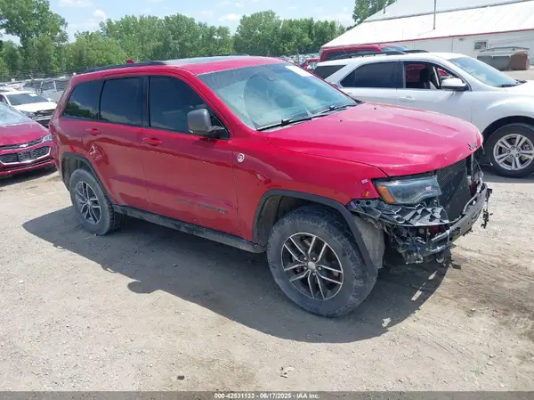 1C4RJFLT8HC693715 2017 JEEP GRAND CHEROKEE - Image 1