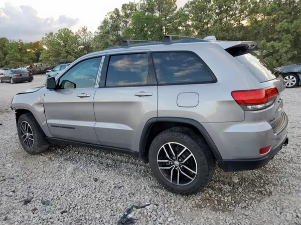 1C4RJFLT9HC938425 2017 JEEP GRAND CHEROKEE - Image 2