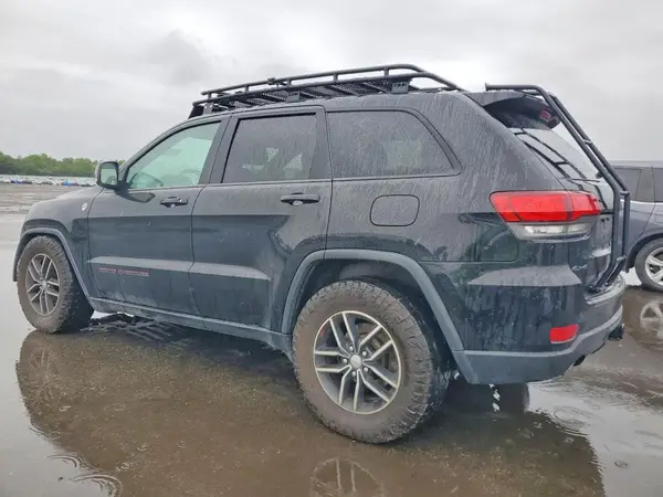 1C4RJFLT9JC105181 2018 JEEP GRAND CHEROKEE - Image 2