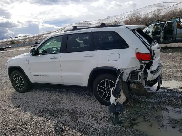 1C4RJFLTXKC825588 2019 JEEP GRAND CHEROKEE - Image 2