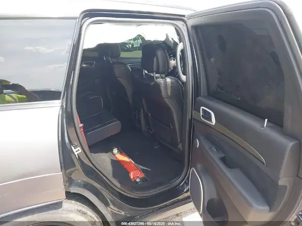 2020 JEEP GRAND CHEROKEE auction photo 8