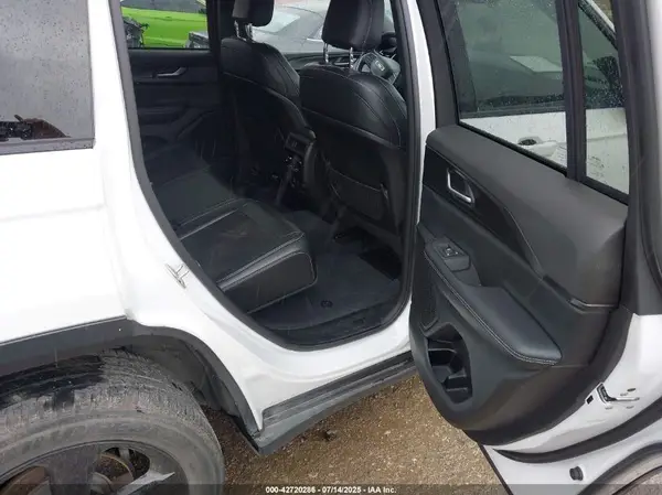 1C4RJGAG0PC610160 2023 JEEP GRAND CHEROKEE - Image 8