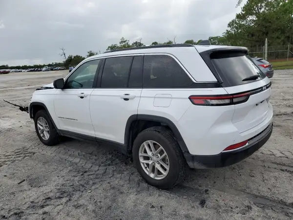 1C4RJGAG0RC253257 2024 JEEP GRAND CHEROKEE - Image 2