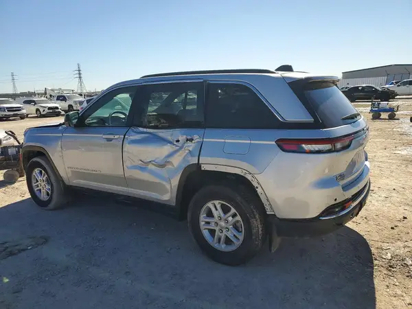 1C4RJGAG1SC266041 2025 JEEP GRAND CHEROKEE - Image 2
