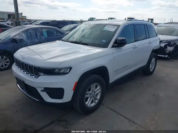 1C4RJGAG2PC534408 2023 JEEP GRAND CHEROKEE - Image 2