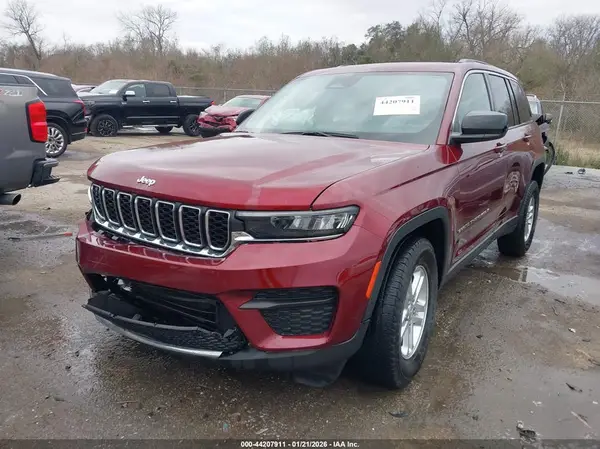 1C4RJGAG2PC537258 2023 JEEP GRAND CHEROKEE - Image 2