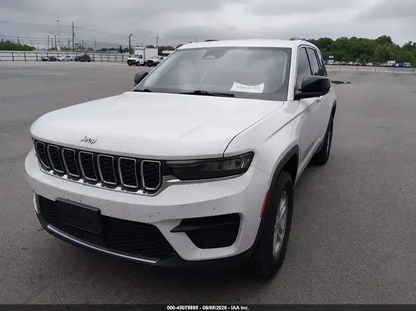 1C4RJGAG2PC609804 2023 JEEP GRAND CHEROKEE - Image 2