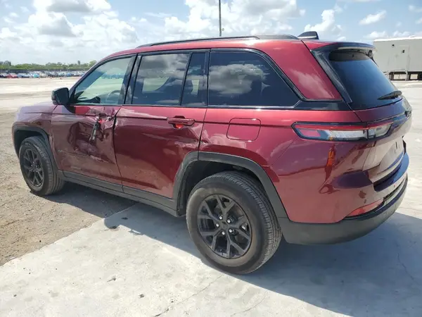 1C4RJGAG3R8546623 2024 JEEP GRAND CHEROKEE - Image 2