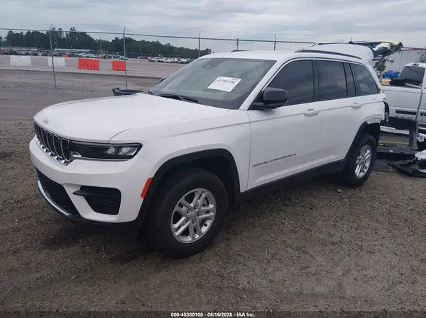 1C4RJGAG3SC348644 2025 JEEP GRAND CHEROKEE - Image 2