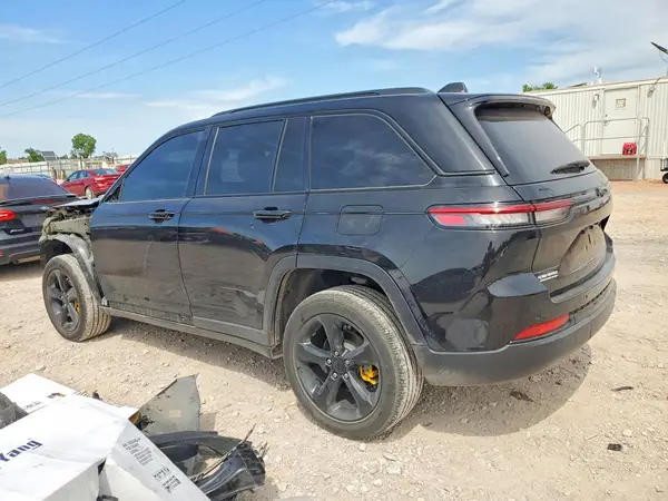 1C4RJGAG4PC571167 2023 JEEP GRAND CHEROKEE - Image 2