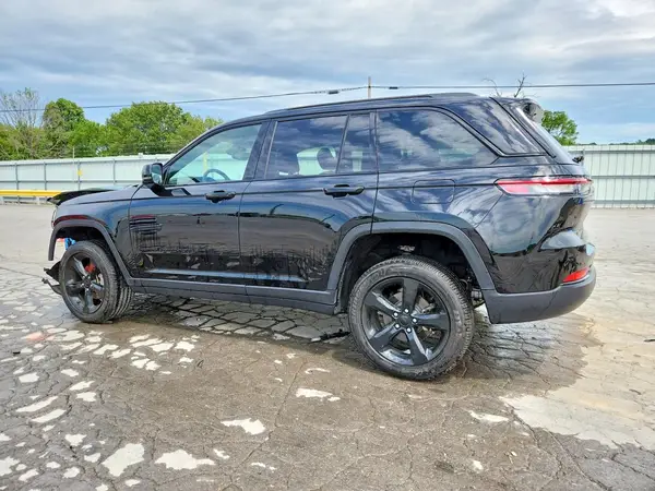 1C4RJGAG4RC148818 2024 JEEP GRAND CHEROKEE - Image 2