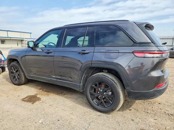 1C4RJGAG4SC338401 2025 JEEP GRAND CHEROKEE - Image 2