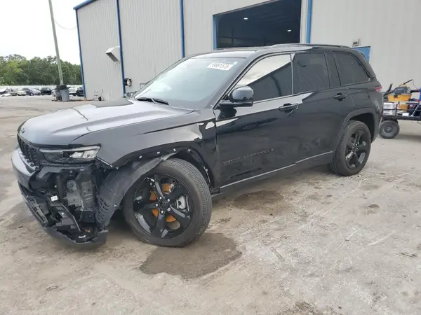 1C4RJGAG5P8714176 2023 JEEP GRAND CHEROKEE - Image 1