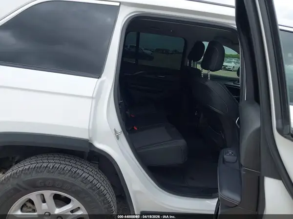1C4RJGAG6PC609790 2023 JEEP GRAND CHEROKEE - Image 8