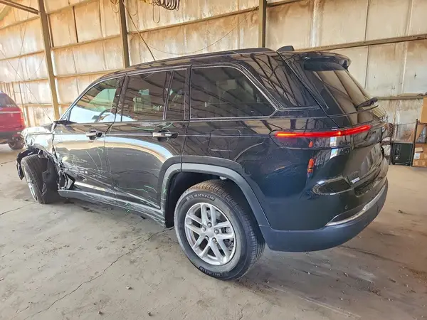 1C4RJGAG6SC334690 2025 JEEP GRAND CHEROKEE - Image 2