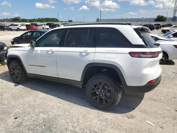 1C4RJGAG9SC338734 2025 JEEP GRAND CHEROKEE - Image 2