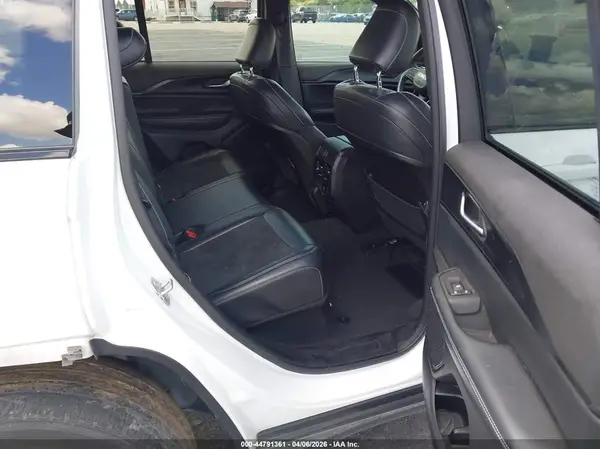 1C4RJGAGXPC563929 2023 JEEP GRAND CHEROKEE - Image 8
