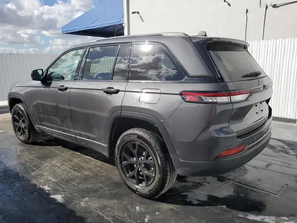 1C4RJGAGXR8546568 2024 JEEP GRAND CHEROKEE - Image 2