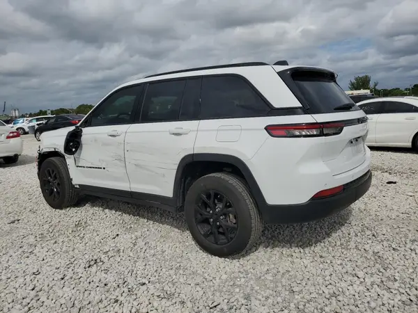 1C4RJGAGXRC242251 2024 JEEP GRAND CHEROKEE - Image 2