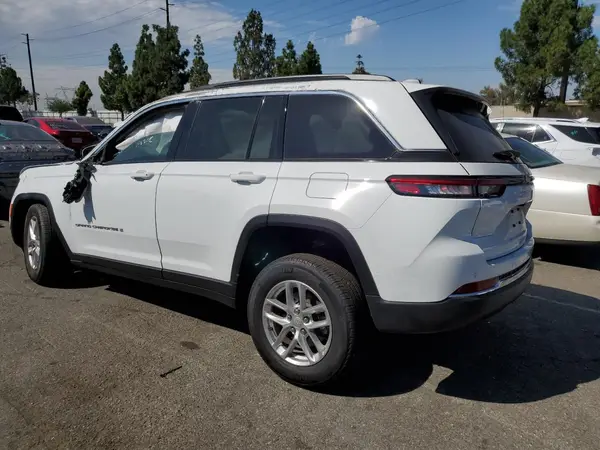 1C4RJGAGXSC281783 2025 JEEP GRAND CHEROKEE - Image 2