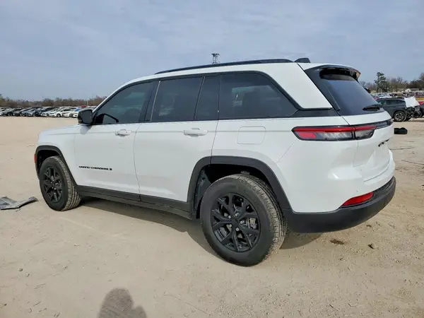 1C4RJGAGXSC334496 2025 JEEP GRAND CHEROKEE - Image 2