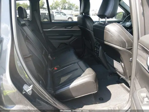 1C4RJGBG0R8515876 2024 JEEP GRAND CHEROKEE - Image 8