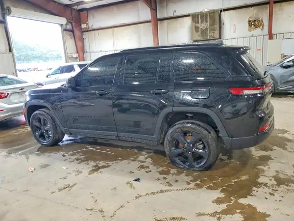 1C4RJGBG1RC225255 2024 JEEP GRAND CHEROKEE - Image 2