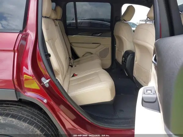 1C4RJGBG2PC539252 2023 JEEP GRAND CHEROKEE - Image 8