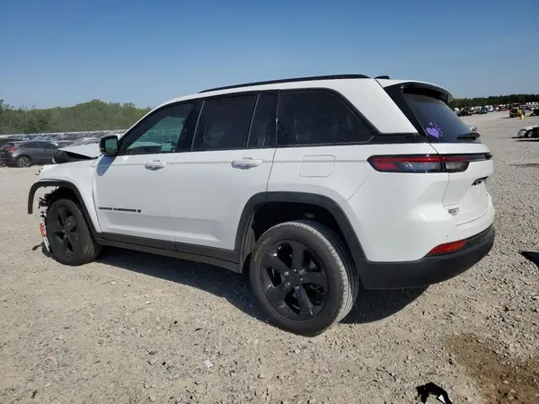 1C4RJGBG2RC181248 2024 JEEP GRAND CHEROKEE - Image 2
