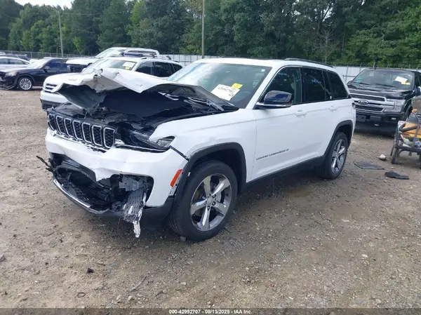 1C4RJGBG3N8568517 2022 JEEP GRAND CHEROKEE - Image 2