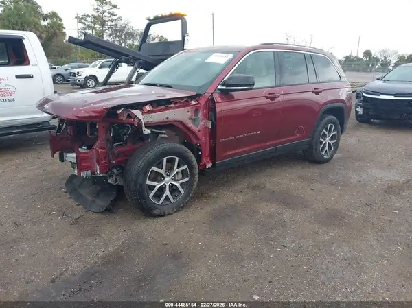 1C4RJGBG3R8940864 2024 JEEP GRAND CHEROKEE - Image 2