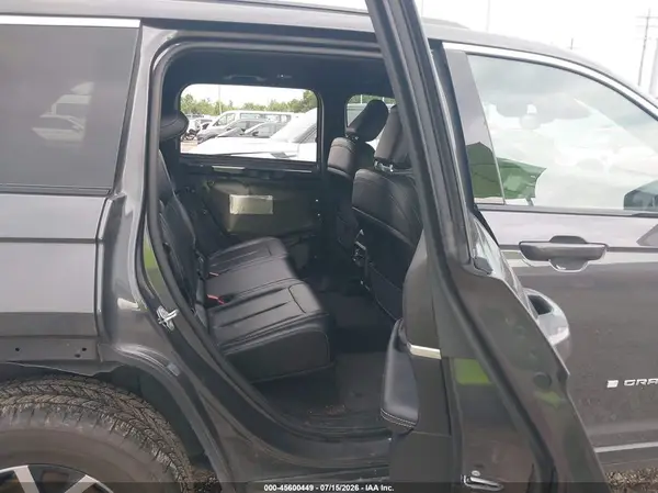 1C4RJGBG3RC217111 2024 JEEP GRAND CHEROKEE - Image 8