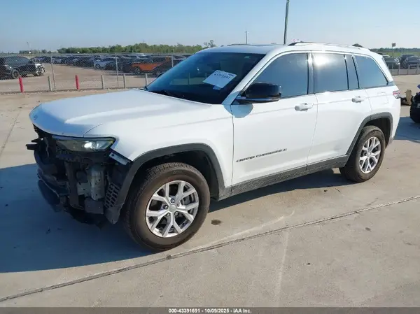 1C4RJGBG4N8591854 2022 JEEP GRAND CHEROKEE - Image 2