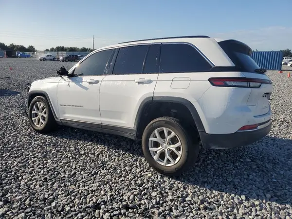 1C4RJGBG4PC513039 2023 JEEP GRAND CHEROKEE - Image 2