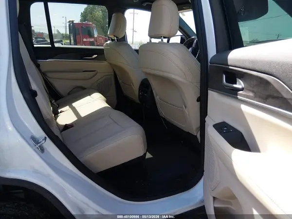 1C4RJGBG5PC511820 2023 JEEP GRAND CHEROKEE - Image 8