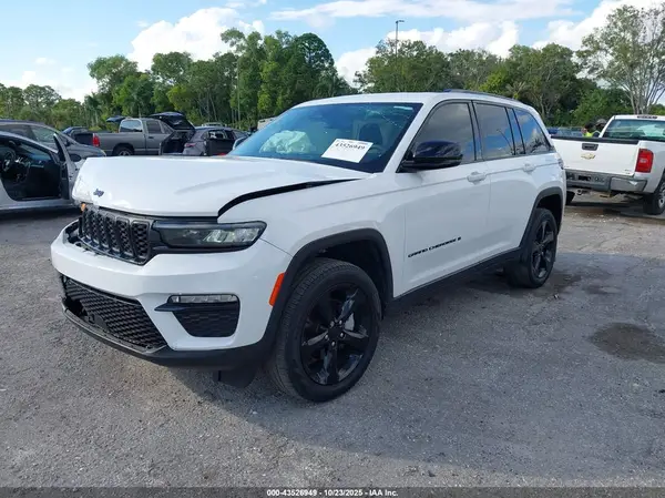 1C4RJGBG5PC540881 2023 JEEP GRAND CHEROKEE - Image 2